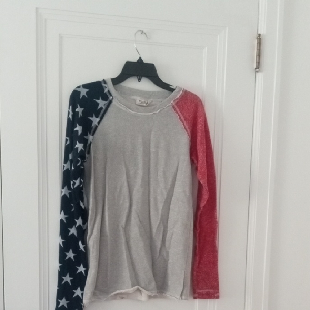women small comfy sweatshirt stars gray and red